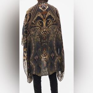 IN SEARCH OF!
(NOT FOR SALE)
......any of these items by Camilla: